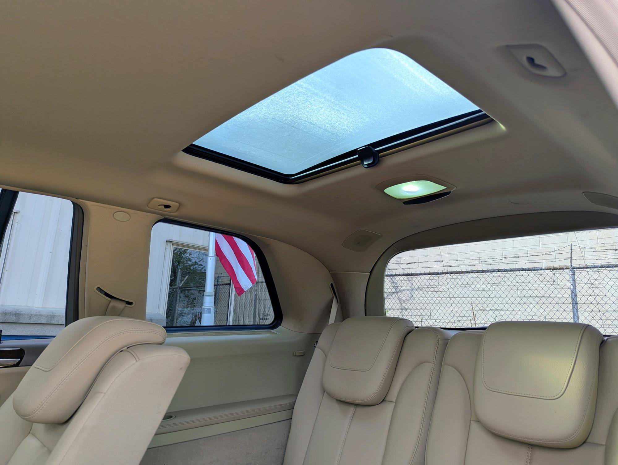 Used 2011 Mercedes-Benz GL 450 4MATIC image 9