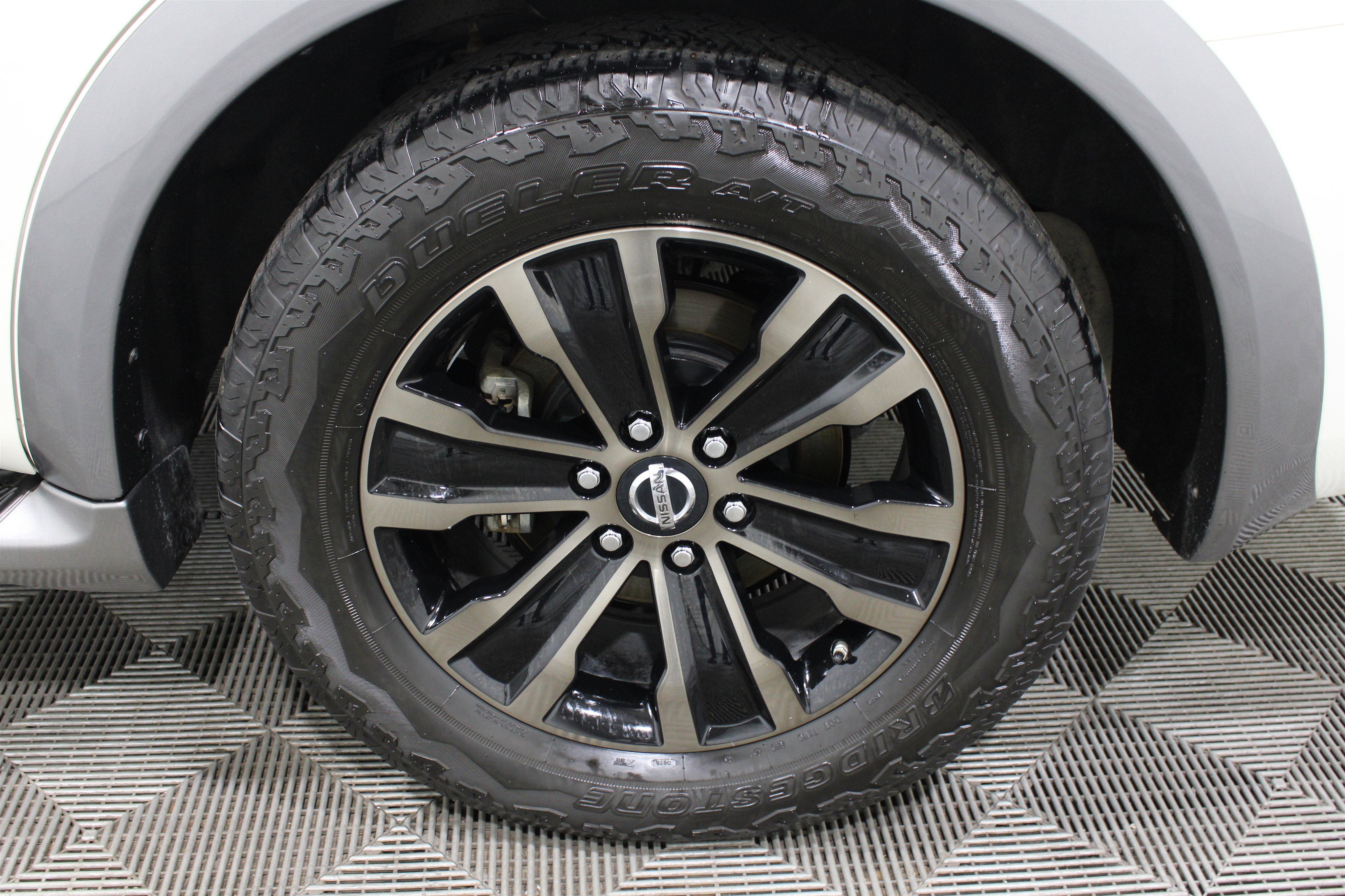 Used 2017 Nissan Armada Platinum w/ Captain Seat Package AWD/4WD image 42