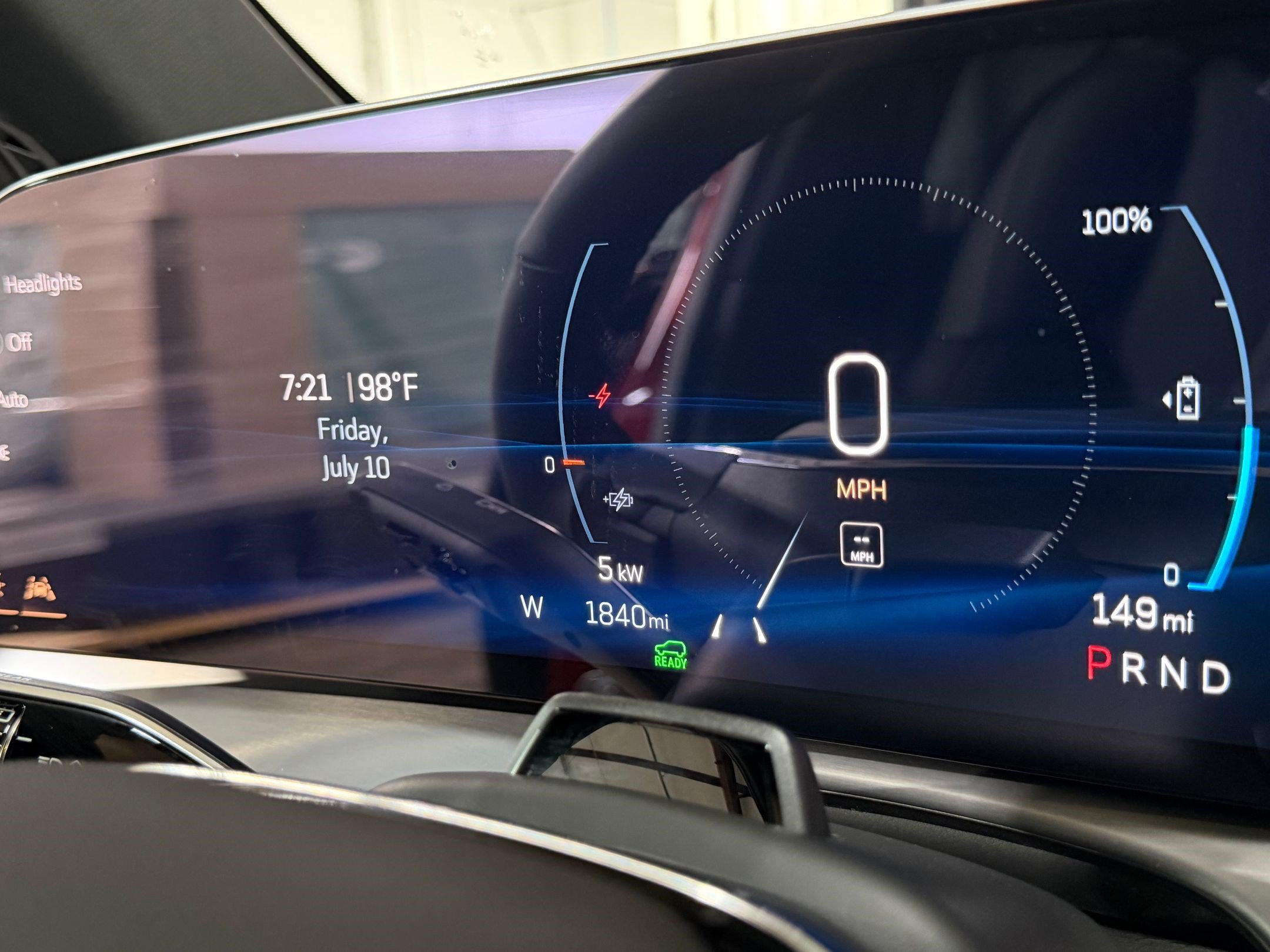 New 2026 Cadillac Vistiq Sport AWD/4WD image 19