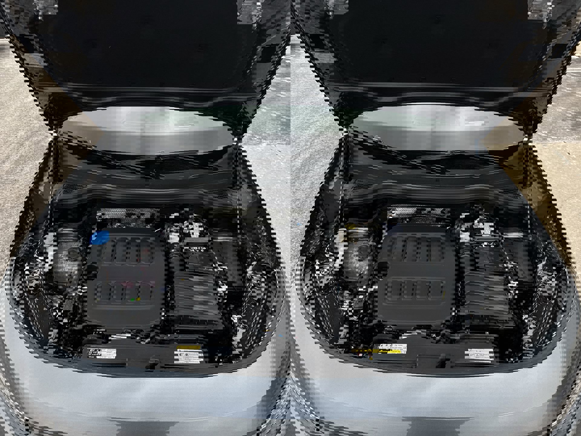 New 2026 Volkswagen Tiguan SE R-Line image 30