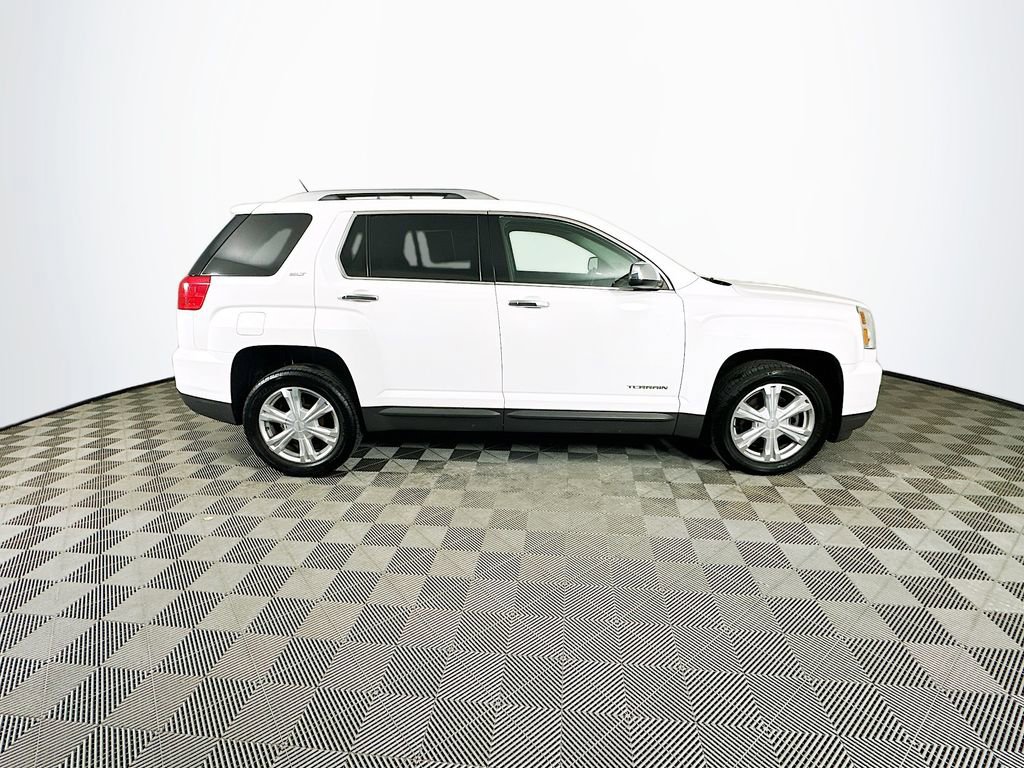 Used 2017 GMC Terrain SLT image 11