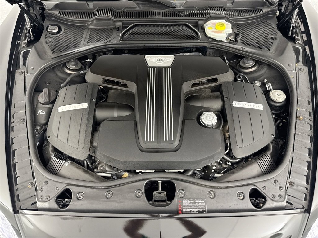 Used 2015 Bentley Continental GT image 33