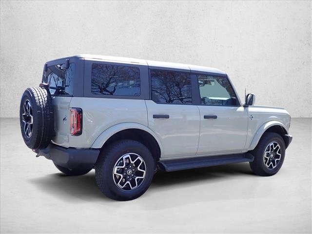 New 2026 Ford Bronco Outer Banks AWD/4WD image 4