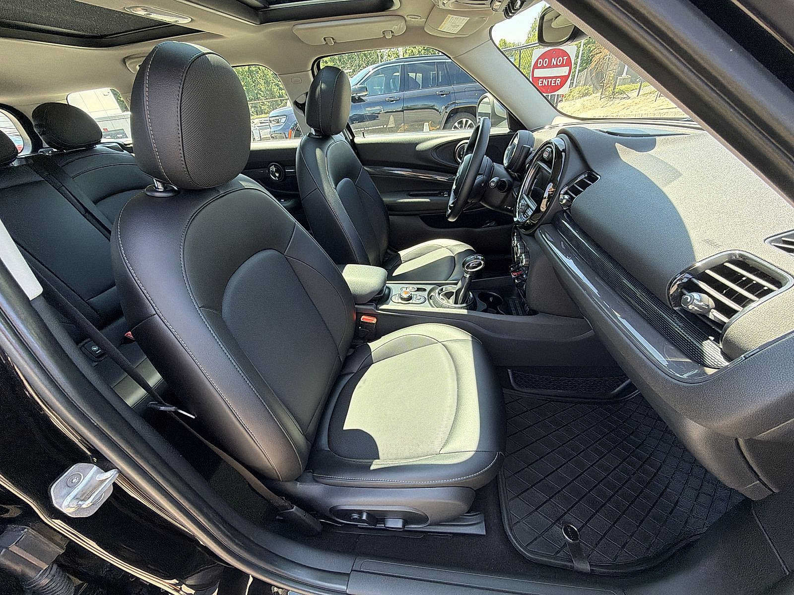 Used 2017 MINI Cooper Clubman S AWD/4WD image 22