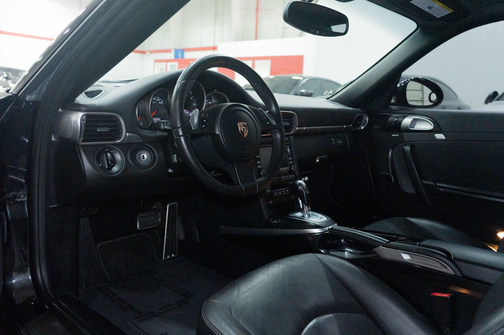 Used 2012 Porsche 911 Carrera RWD image 23