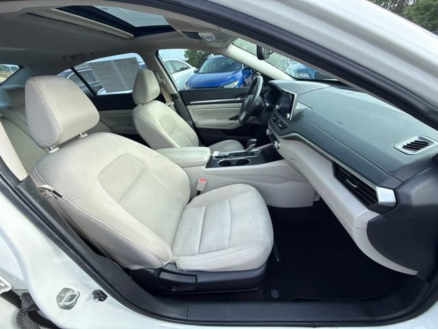 Used 2019 Nissan Altima 2.5 SV FWD image 24