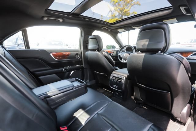 Used 2020 Lincoln Continental AWD w/ Premium Package image 51