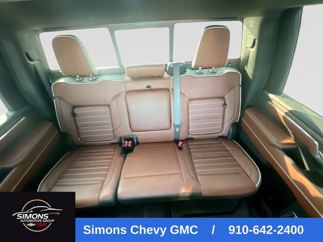 Used 2024 GMC Sierra 3500 Denali Ultimate AWD/4WD image 29