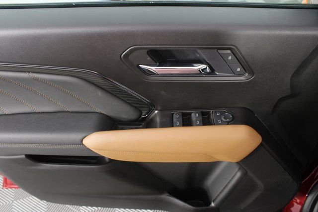 New 2026 GMC Canyon AT4 w/ Off-Road Front Bumper Package image 13