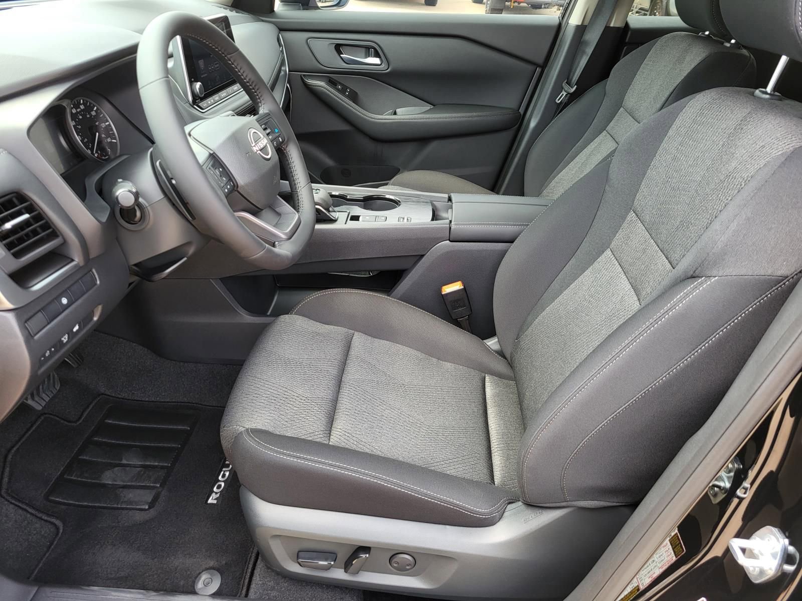 New 2026 Nissan Rogue SV image 18