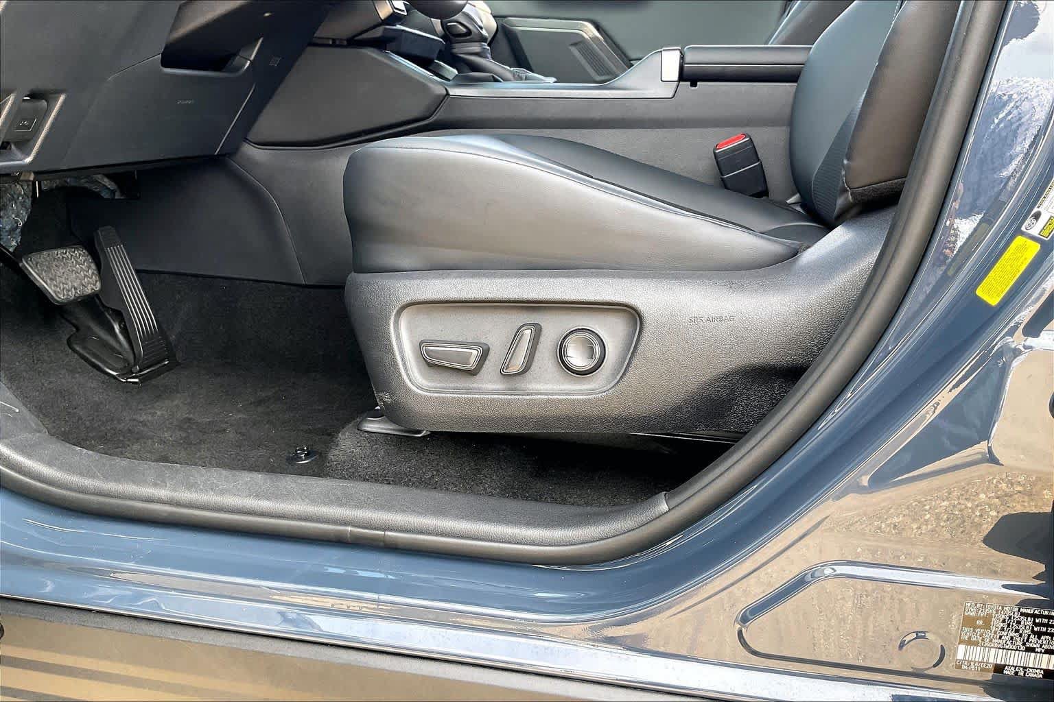 Used 2026 Toyota RAV4 XLE Premium FWD image 36