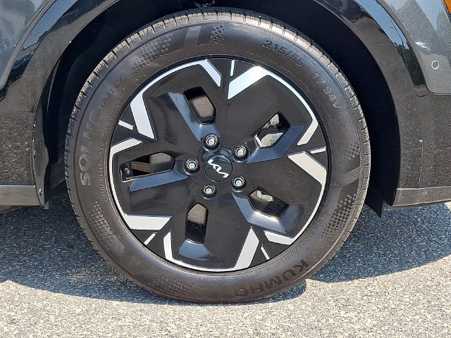Used 2023 Kia Niro Wave w/ Wave Preserve Package FWD image 8