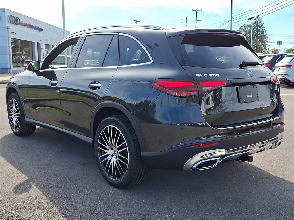 New 2026 Mercedes-Benz GLC 300 4MATIC image 7