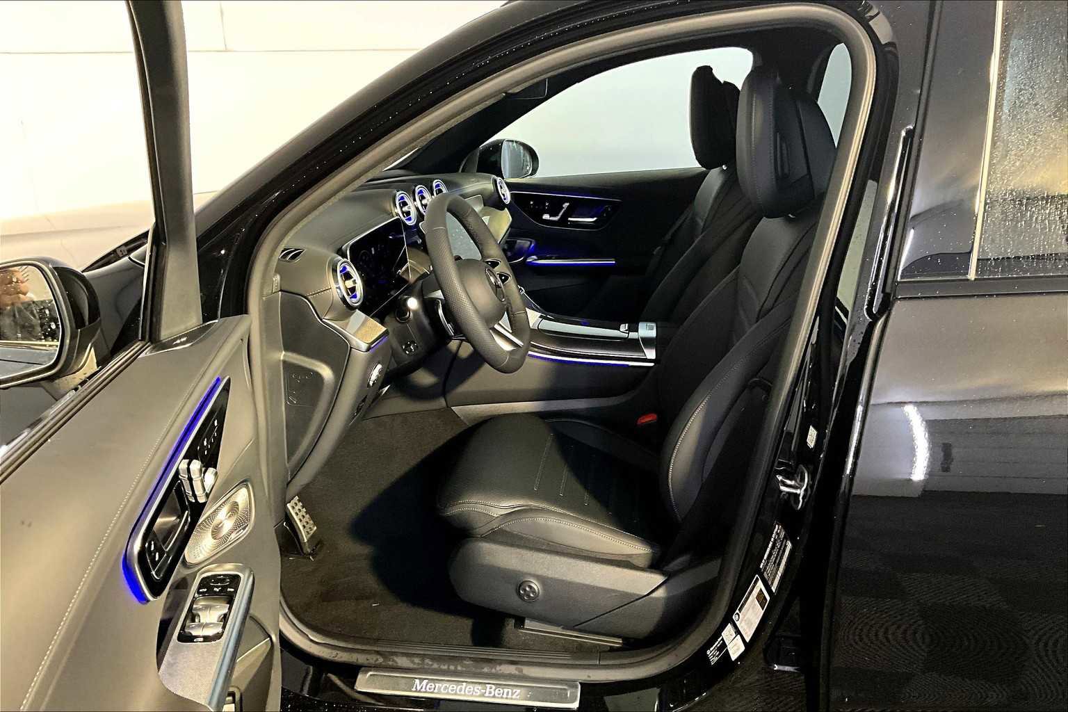 New 2026 Mercedes-Benz GLC 300 4MATIC image 13
