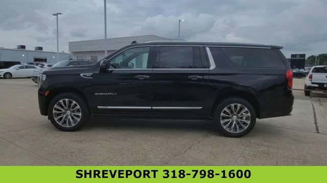 Certified 2021 GMC Yukon XL Denali w/ Denali Premium Package AWD/4WD image 5