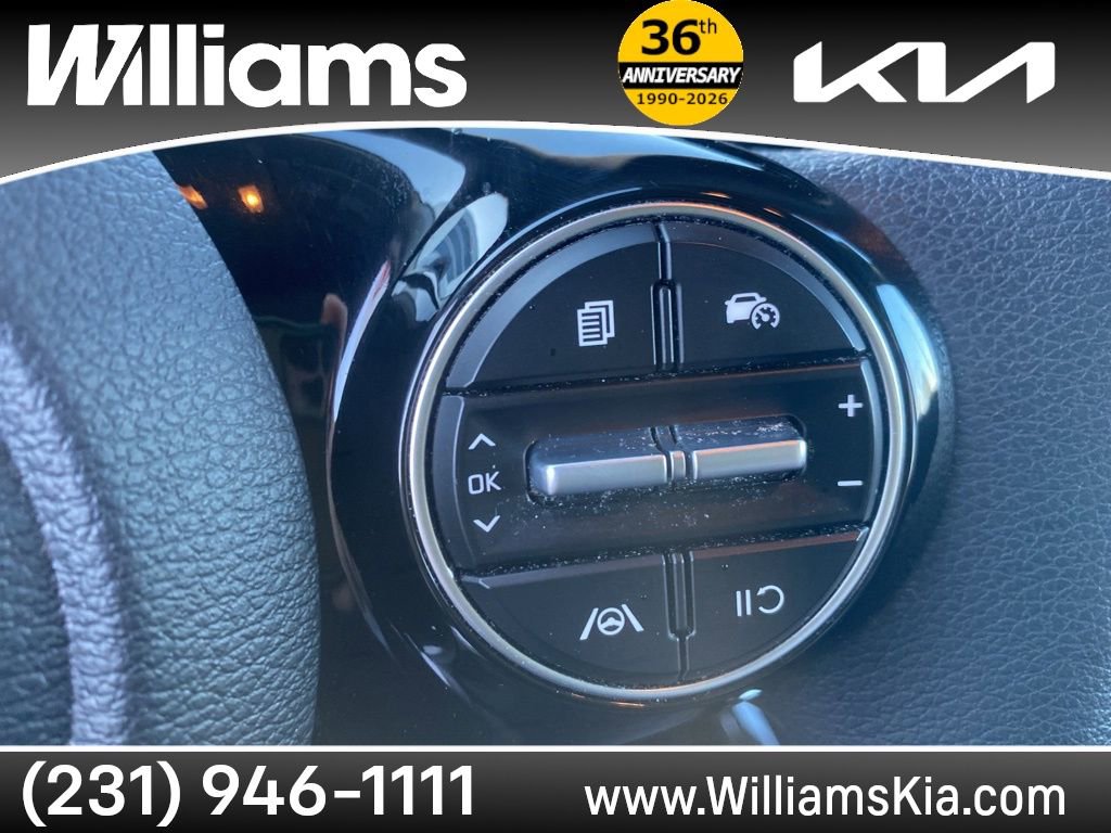 Used 2025 Kia Soul S image 23