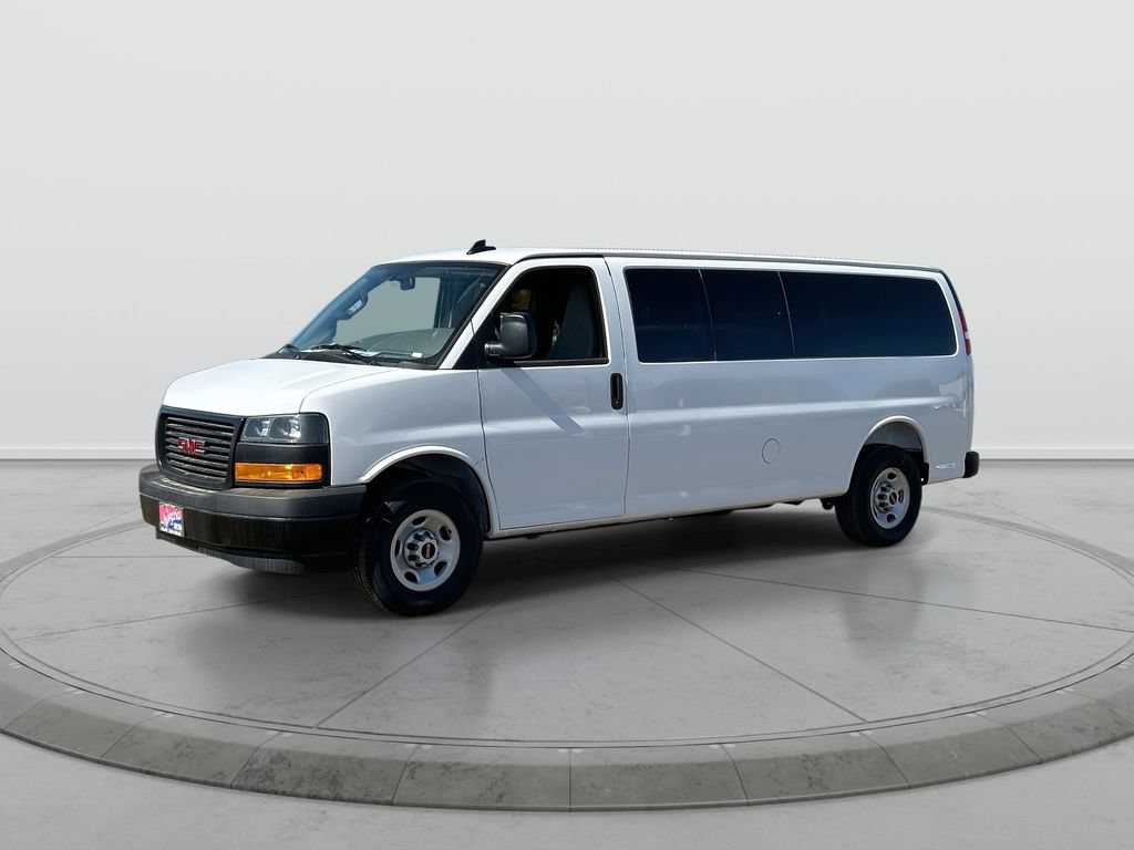 New 2025 GMC Savana 3500 LS RWD image 4