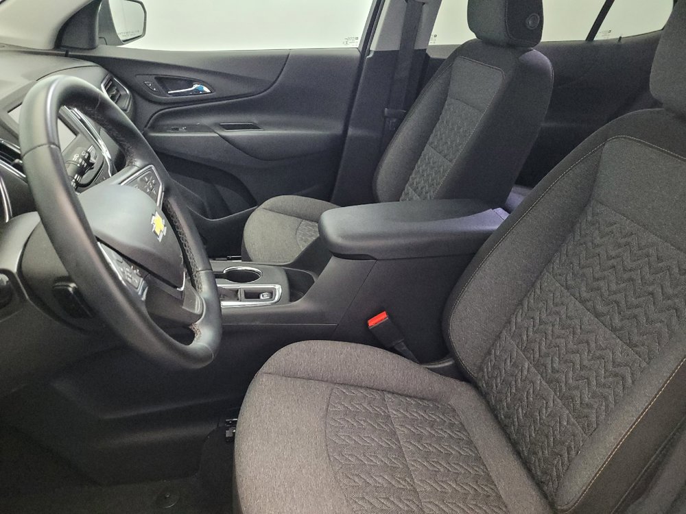 Used 2023 Chevrolet Equinox LT image 17