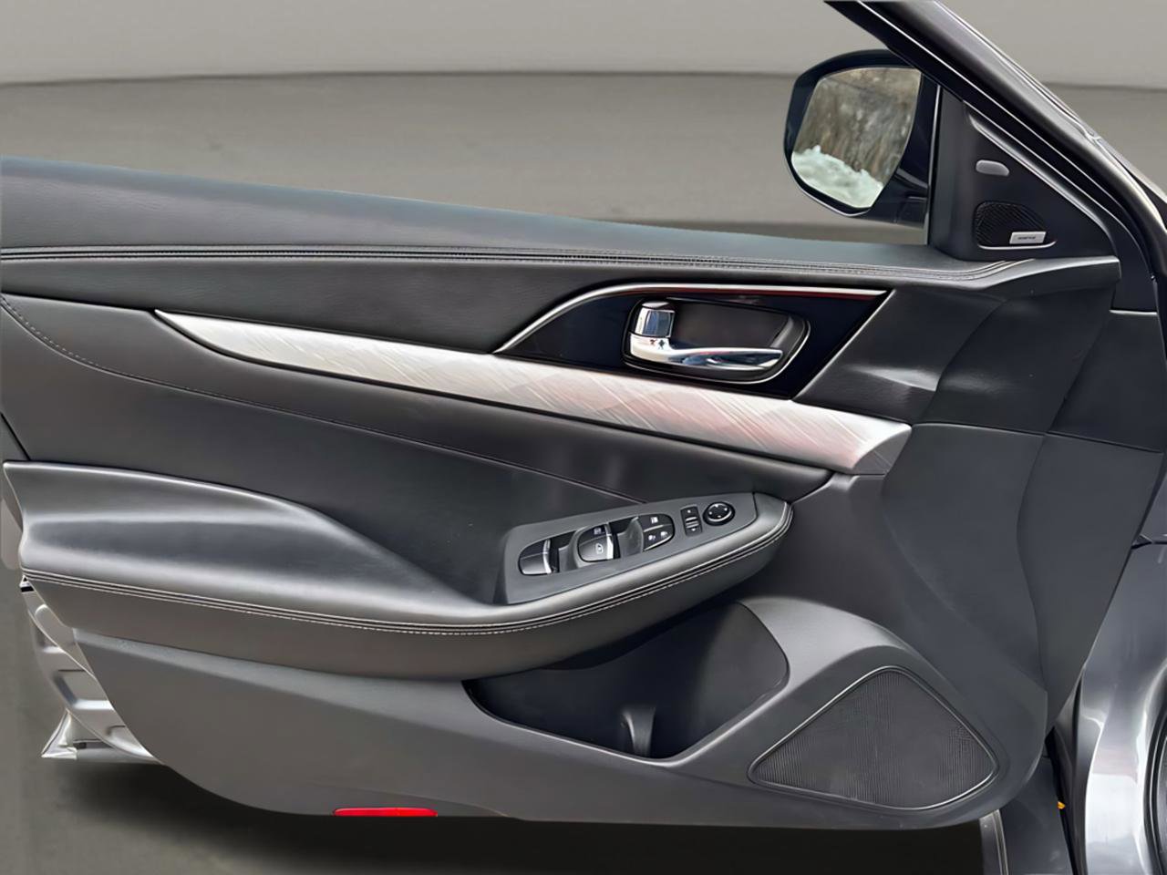 Used 2018 Nissan Maxima 3.5 SL image 11