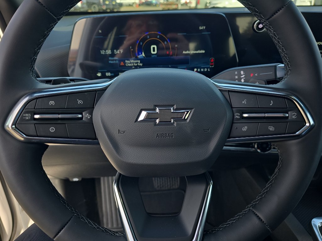 New 2026 Chevrolet Equinox LT w/ Midnight Edition AWD/4WD image 25