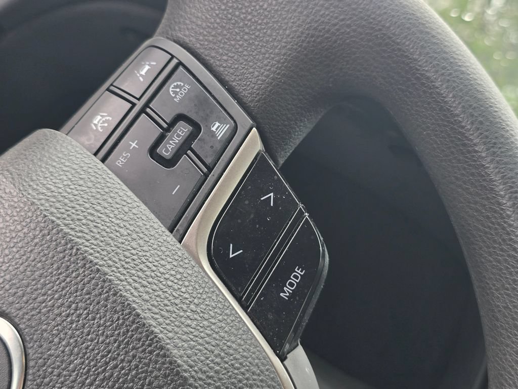 Used 2025 Toyota Camry LE FWD image 24
