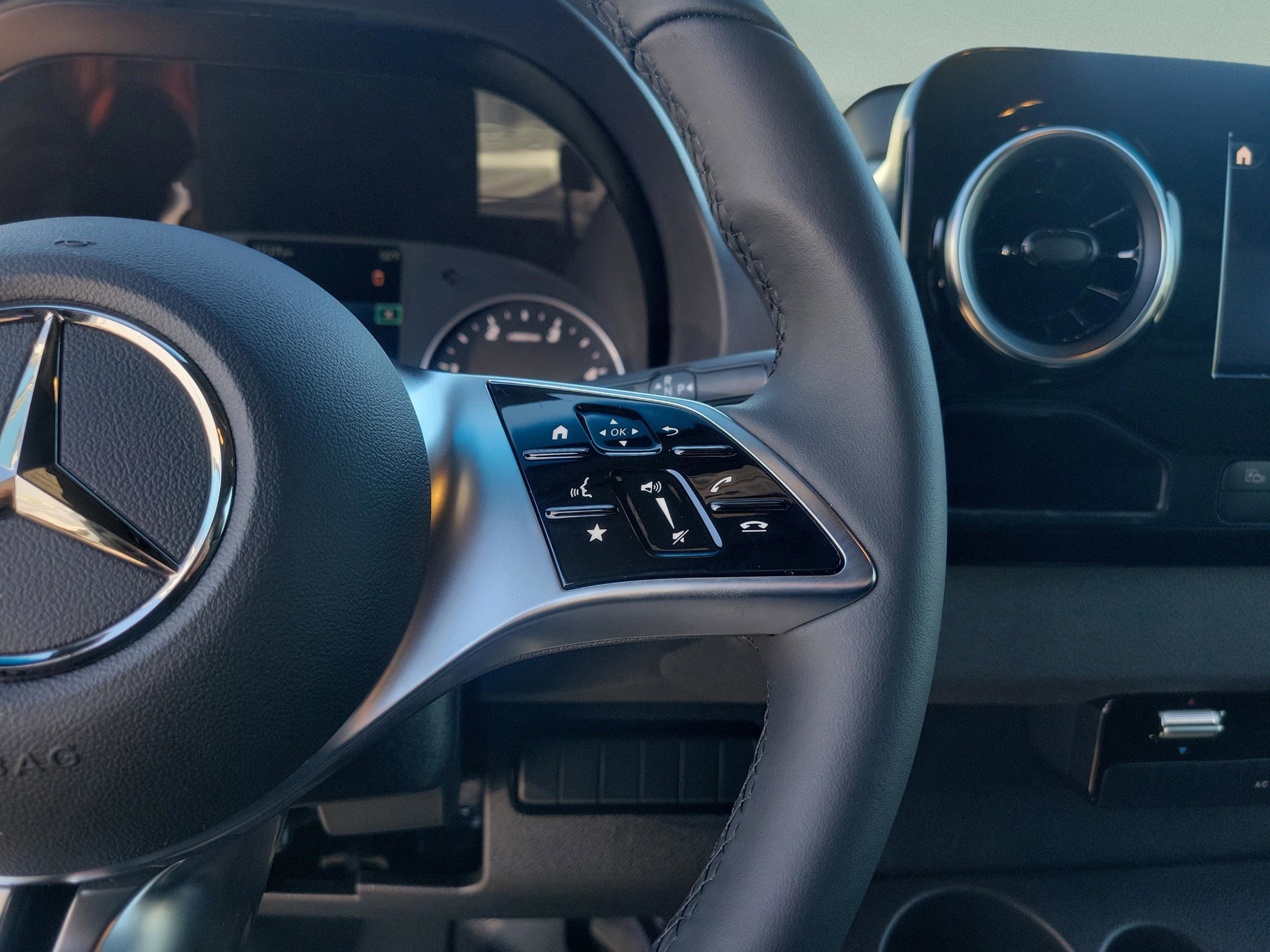 Used 2026 Mercedes-Benz Sprinter 2500 image 15