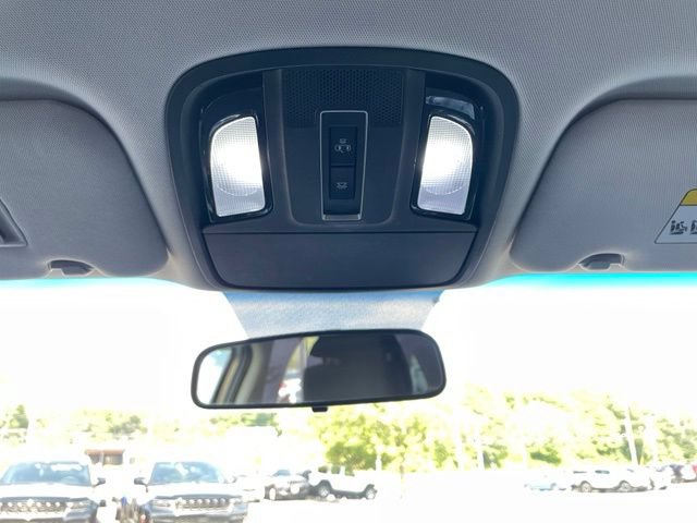 Used 2017 Kia Sorento AWD image 21