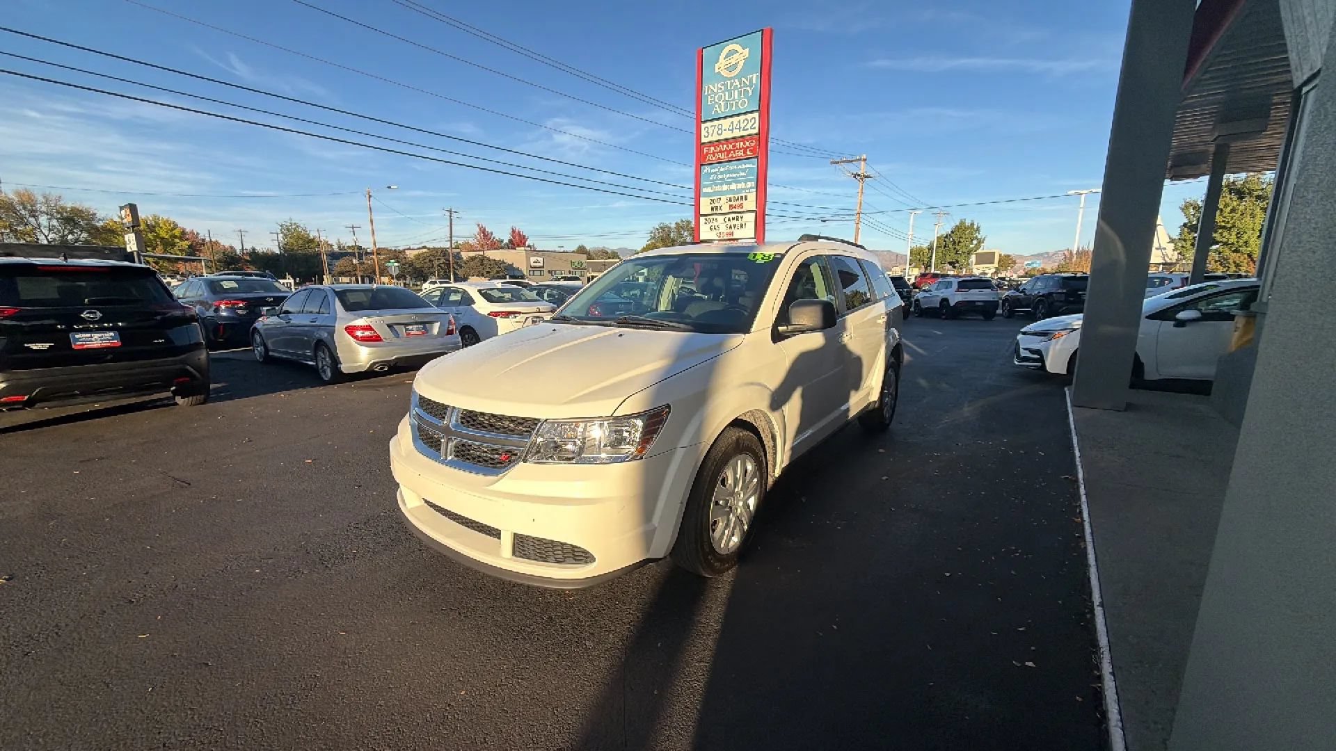 Used 2018 Dodge Journey SE AWD/4WD image 2