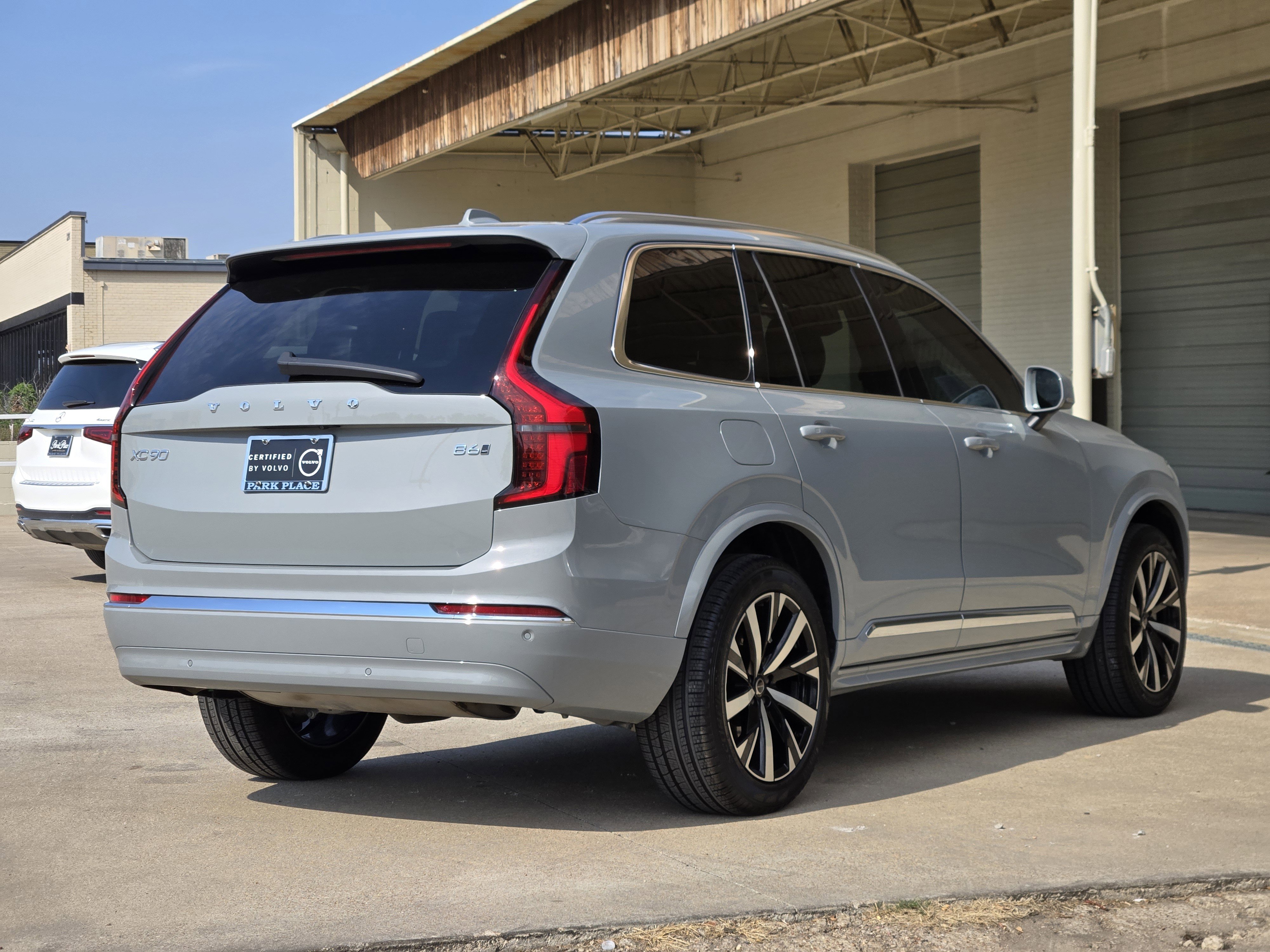 Certified 2025 Volvo XC90 B6 Core w/ Protection Package image 8