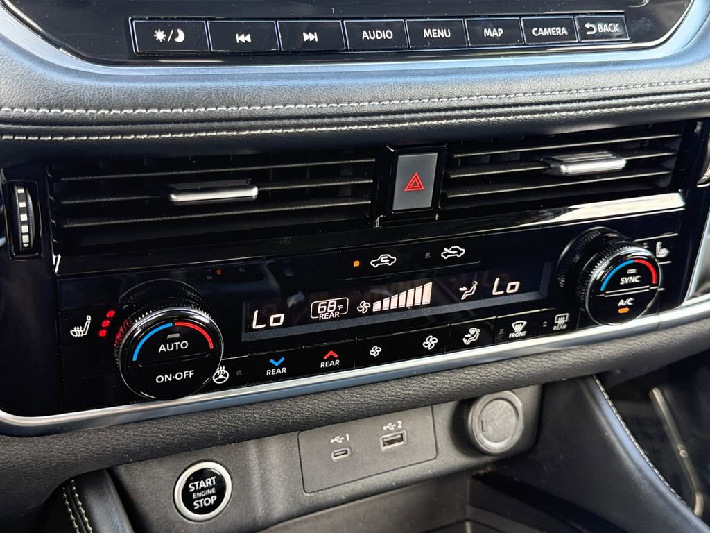 Used 2023 Nissan Rogue SL w/ SL Premium Package image 17