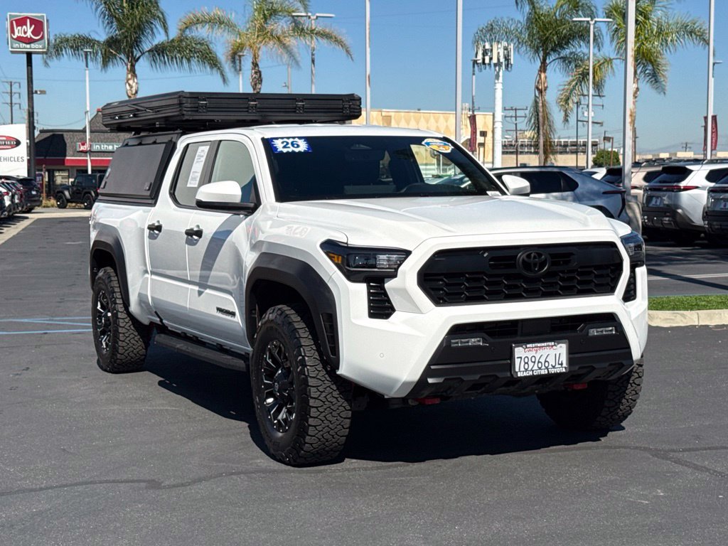 Used 2026 Toyota Tacoma TRD Off-Road w/ TRD Off Road Upgrade Package AWD/4WD image 2