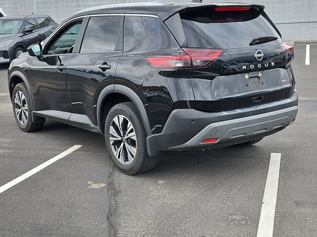 Used 2023 Nissan Rogue SV w/ SV Premium B Package FWD image 6