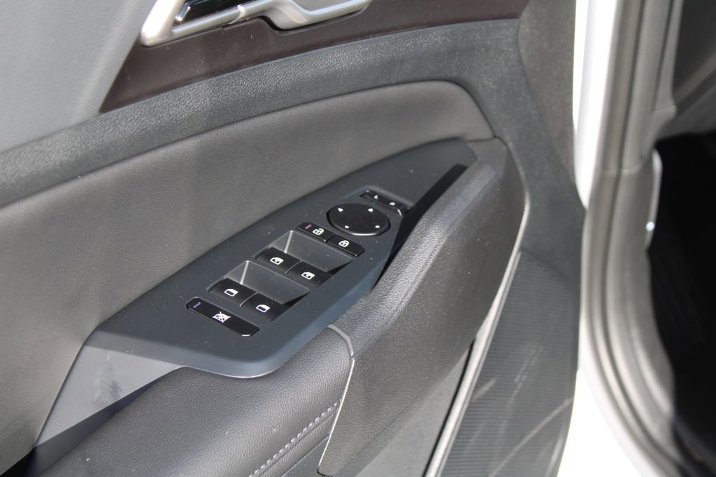 New 2026 Kia Sportage EX image 19