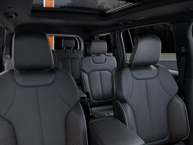 New 2026 Jeep Grand Cherokee L Summit w/ Obsidian Package AWD/4WD image 26