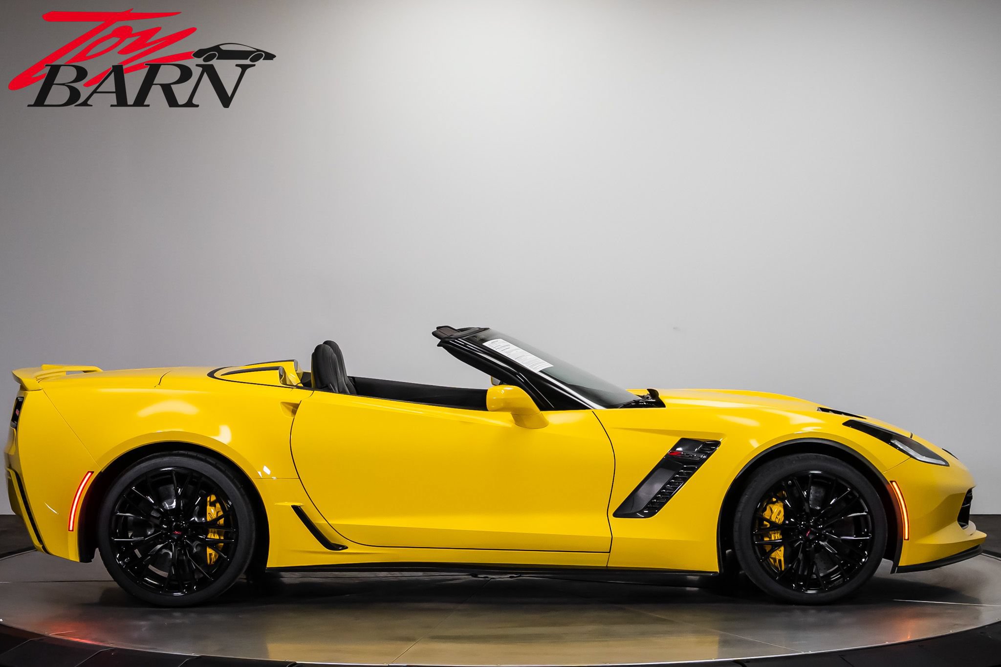 Used 2016 Chevrolet Corvette Z06 w/ 3LZ Preferred Equipment Group RWD image 6