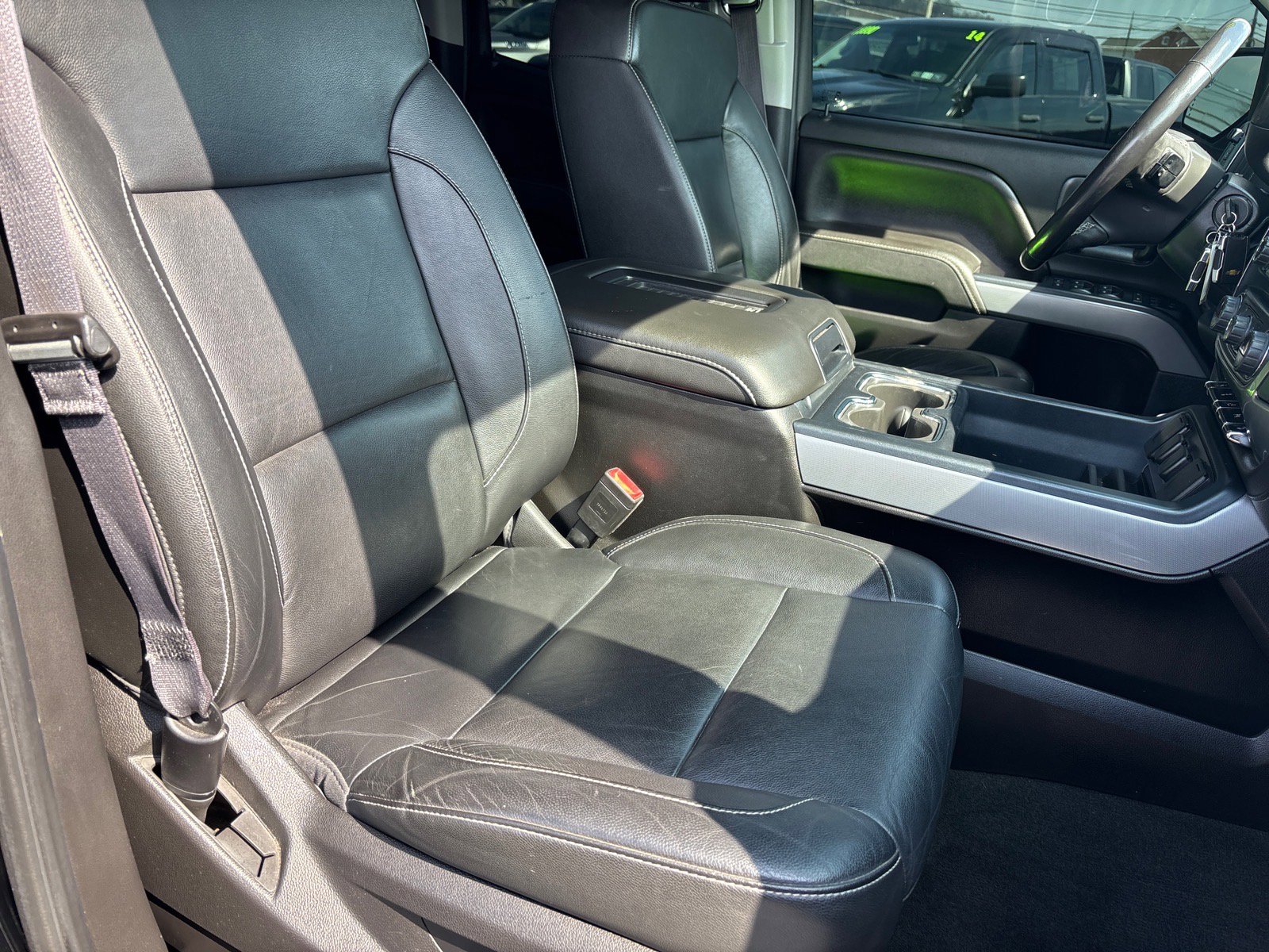 Used 2017 Chevrolet Silverado 1500 LTZ Z71 w/ LTZ Plus Package image 21