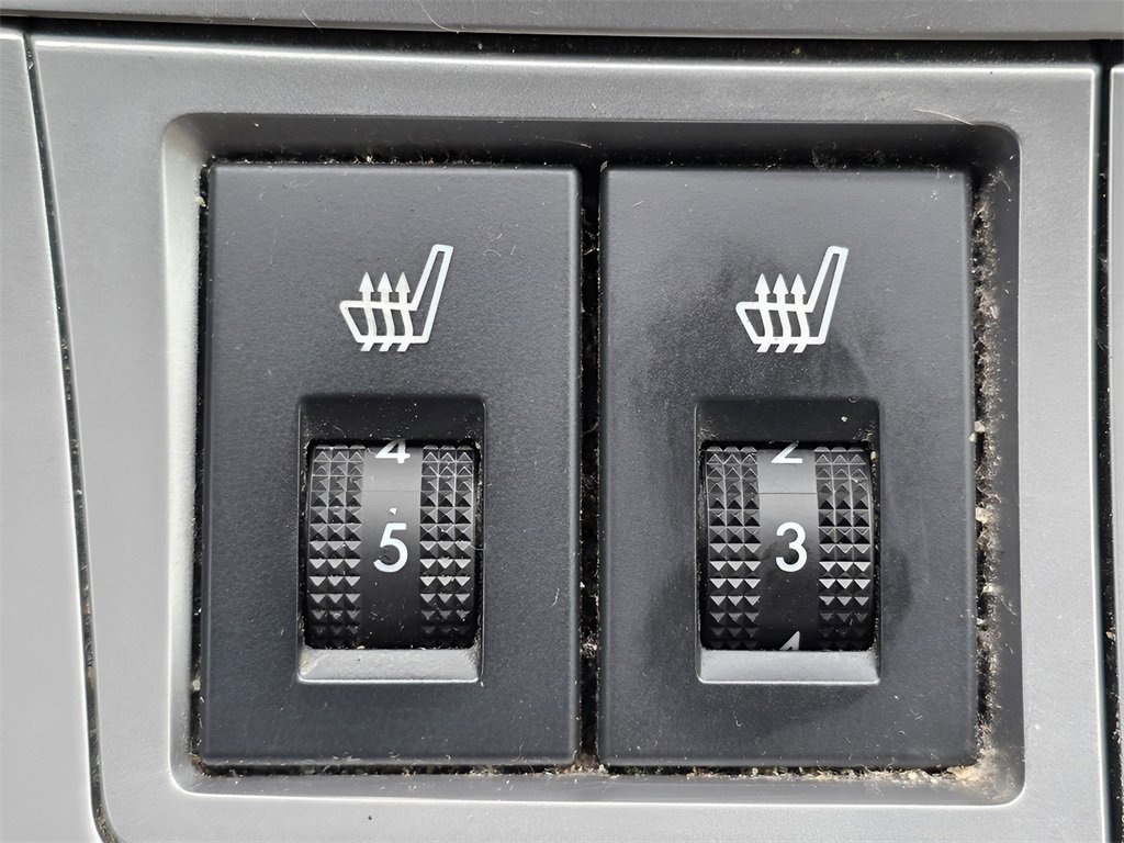 Used 2010 MAZDA MAZDA3 s Grand Touring image 32