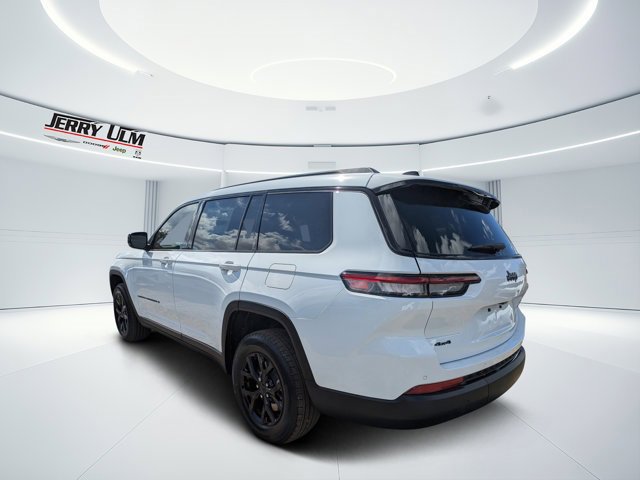 New 2025 Jeep Grand Cherokee L Altitude image 5