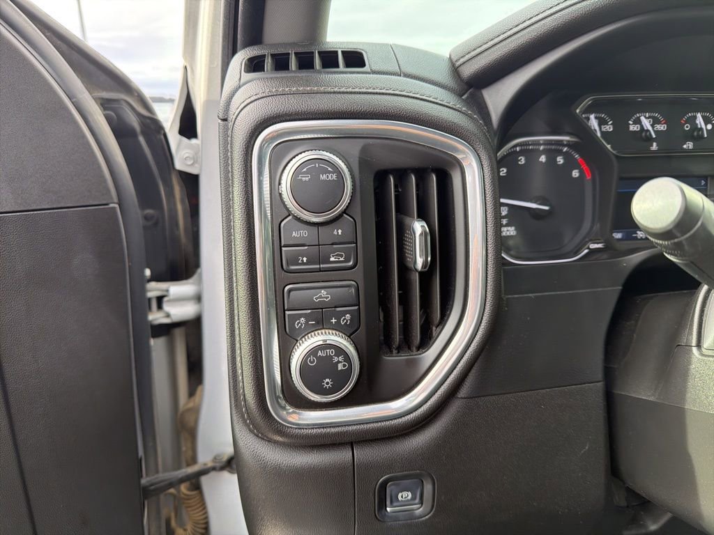 Used 2020 GMC Sierra 1500 SLE w/ Remote Start Package image 15