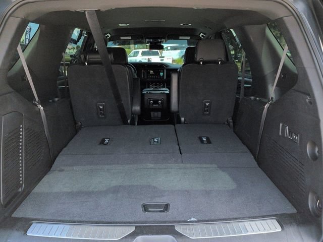 Used 2023 GMC Yukon Denali AWD/4WD image 13