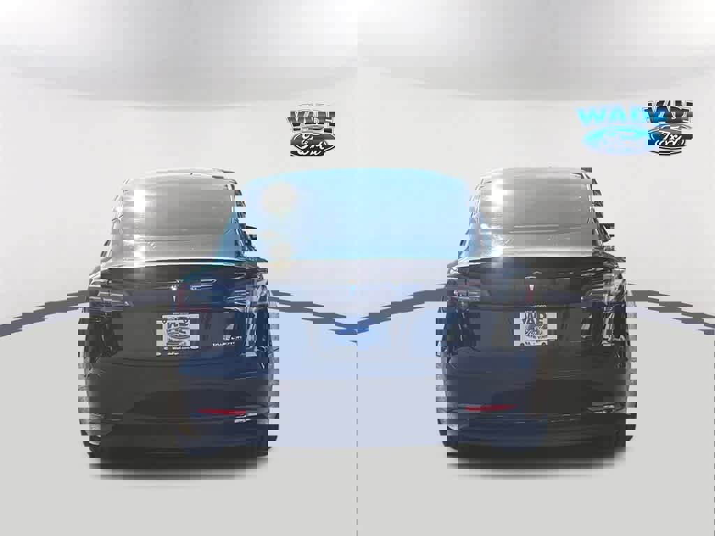 Used 2022 Tesla Model 3 Performance image 6