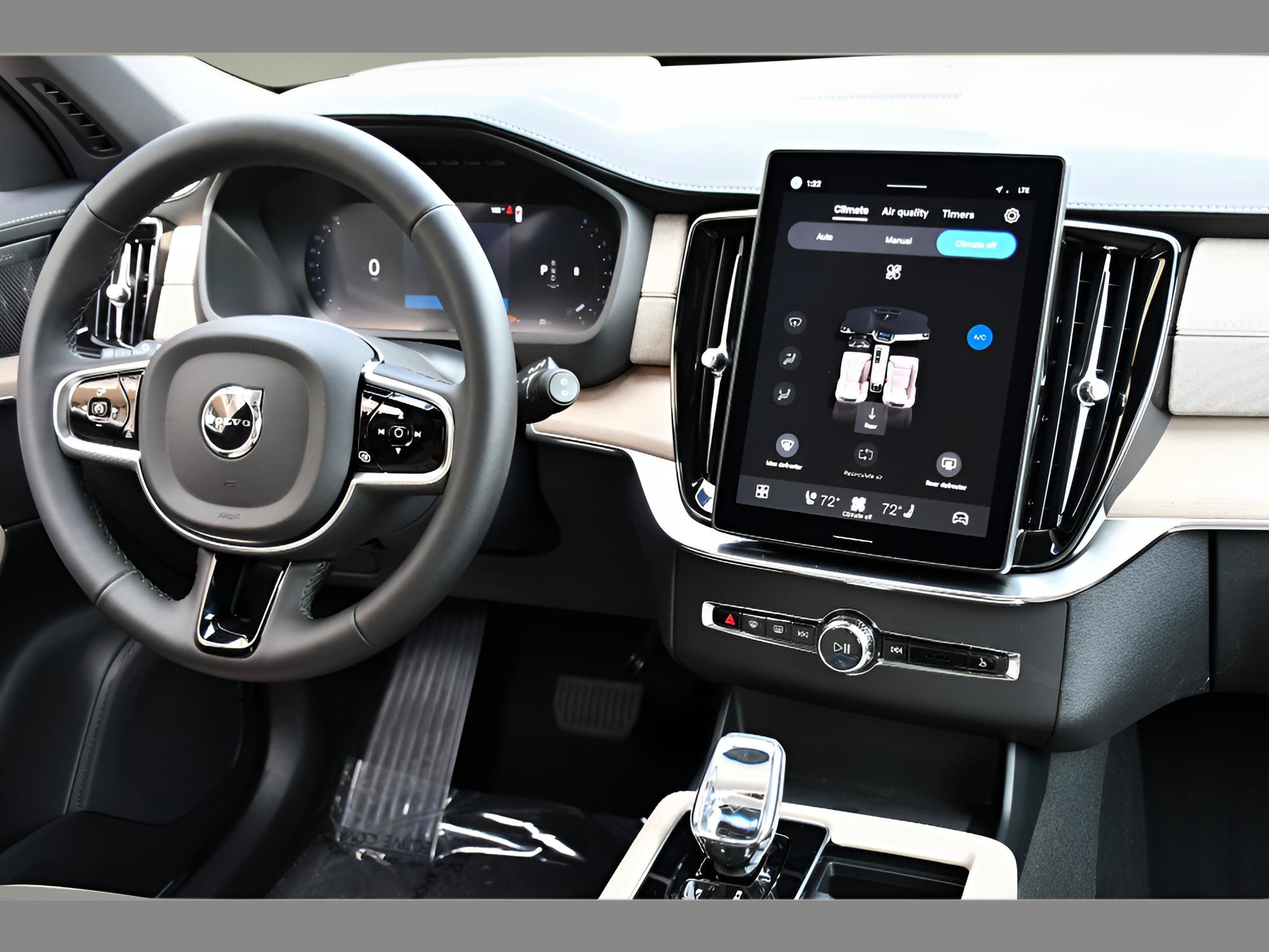 New 2027 Volvo XC90 B6 Ultra AWD/4WD image 18