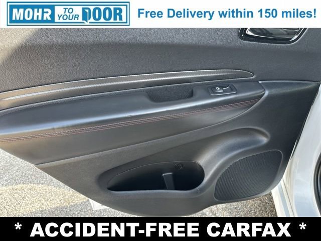 Used 2023 Dodge Durango GT image 32