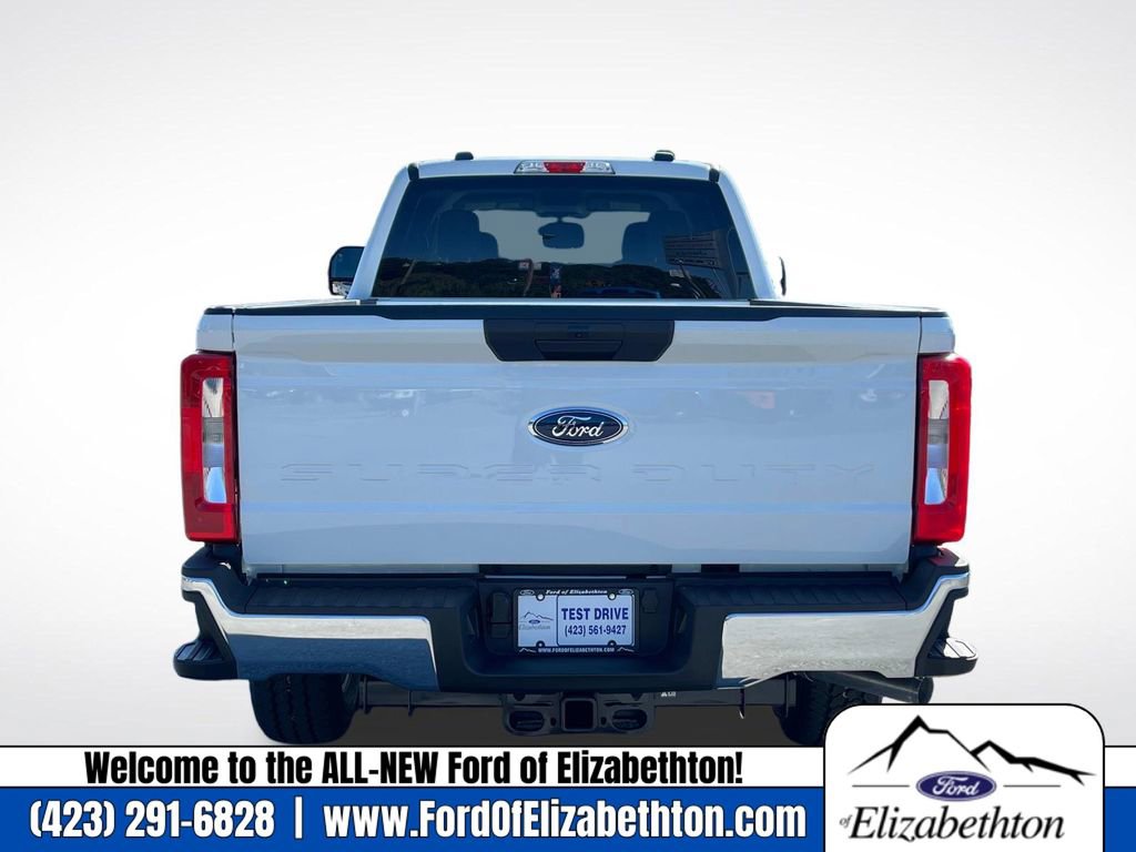 New 2026 Ford F350 4x4 Crew Cab Super Duty image 5
