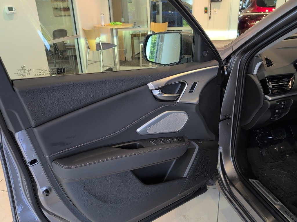 New 2025 Acura RDX w/ Technology Package image 8