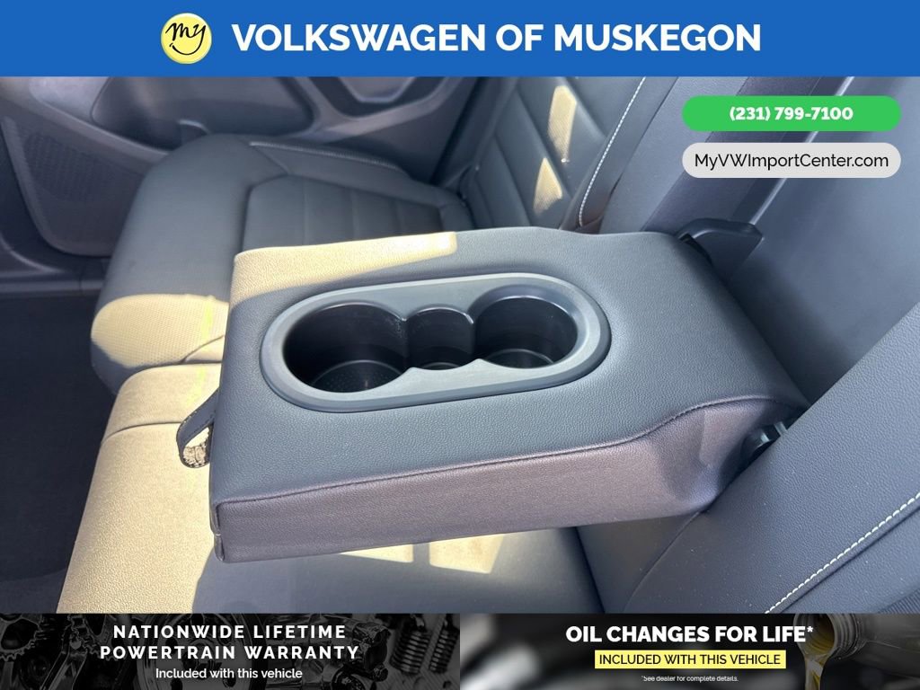 New 2026 Volkswagen Atlas Cross Sport SEL R-Line image 24