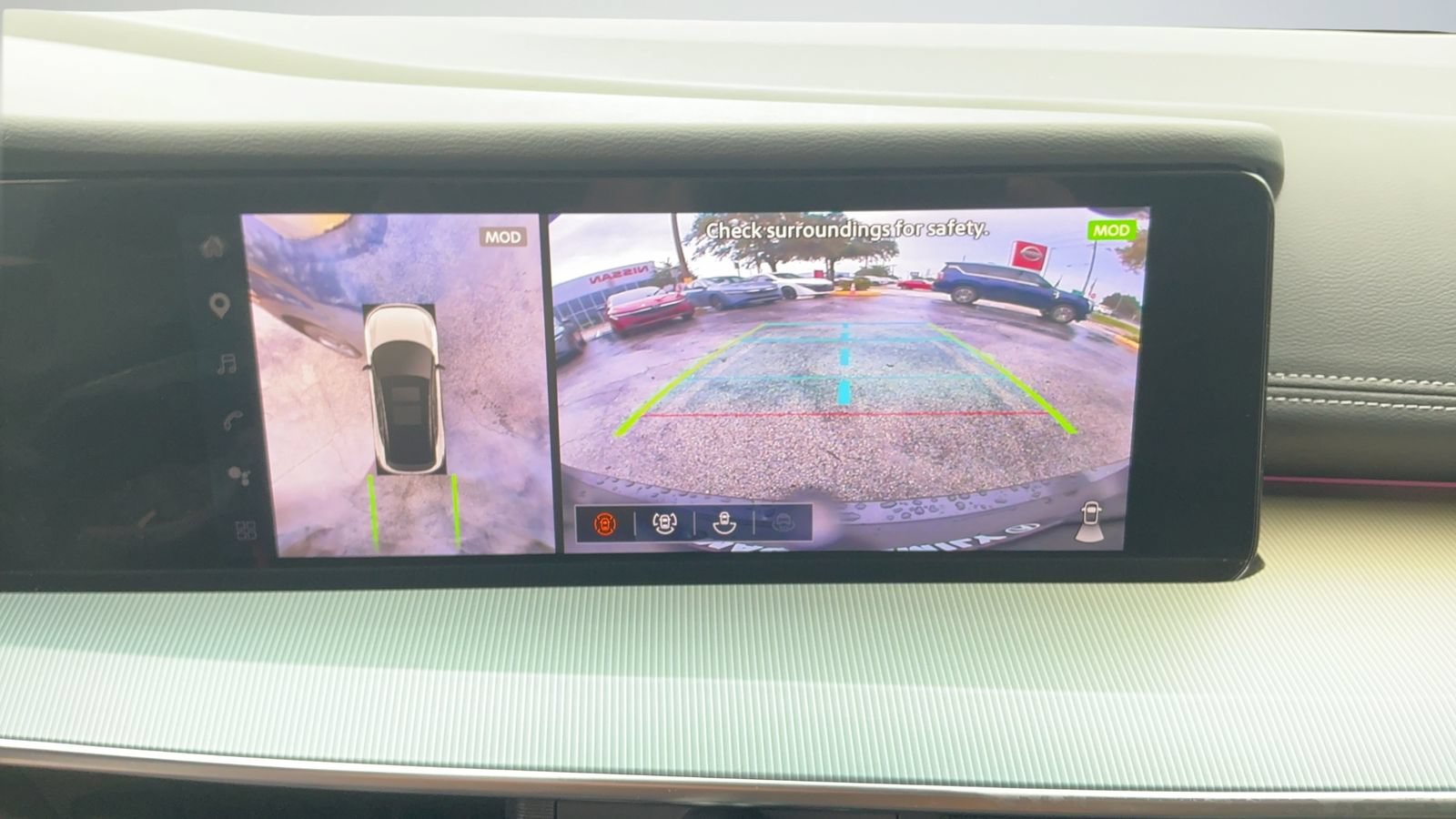 Certified 2025 Nissan Murano SL AWD/4WD image 27