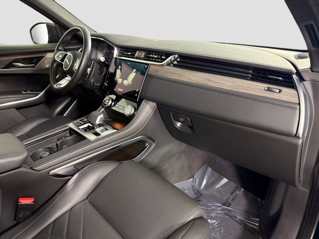 Used 2022 Jaguar F-PACE S AWD/4WD image 32