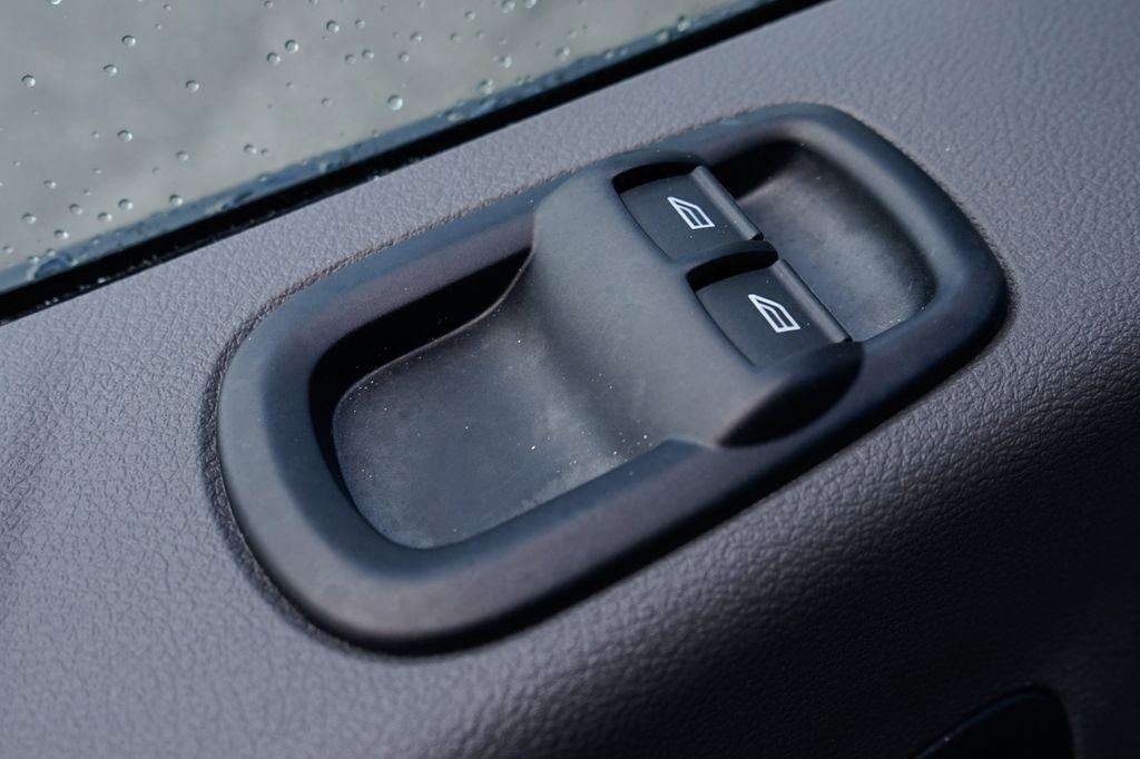 Used 2026 Ford Transit 350 XLT image 17