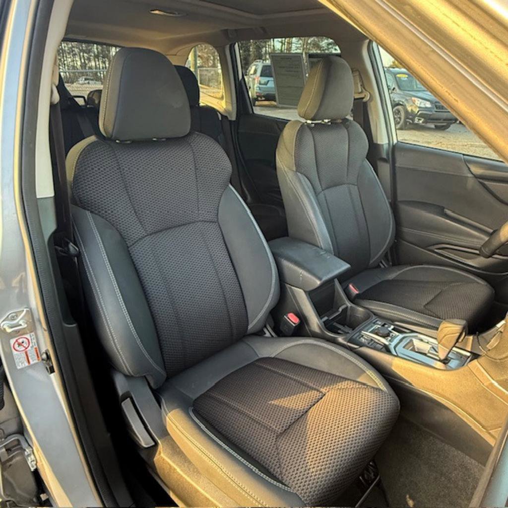 Used 2020 Subaru Forester Premium AWD/4WD image 14